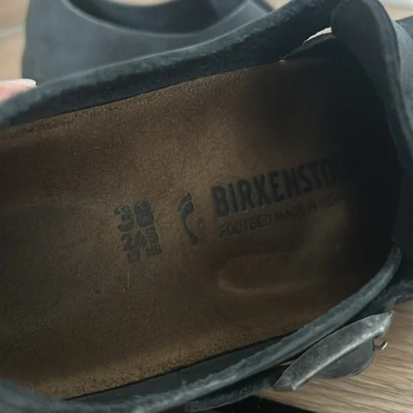 Limited Edition Birkenstock - Picture 2 of 4